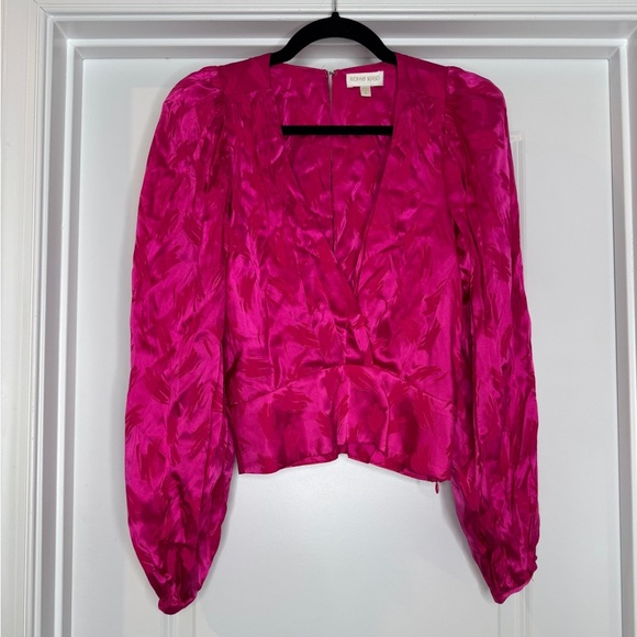 Ronny Kobo Silk Blend Long Sleeve Shirt Blouse w/ Slit Open Back, Sz Small - Picture 1 of 7
